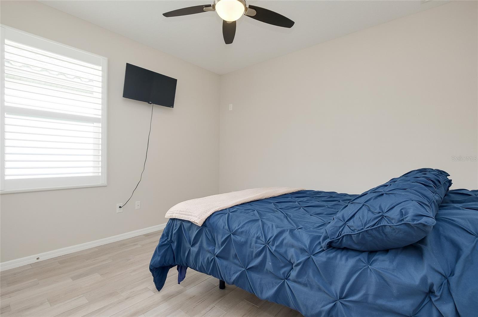 Image 35 of 64 For 11472 Montserrat Drive