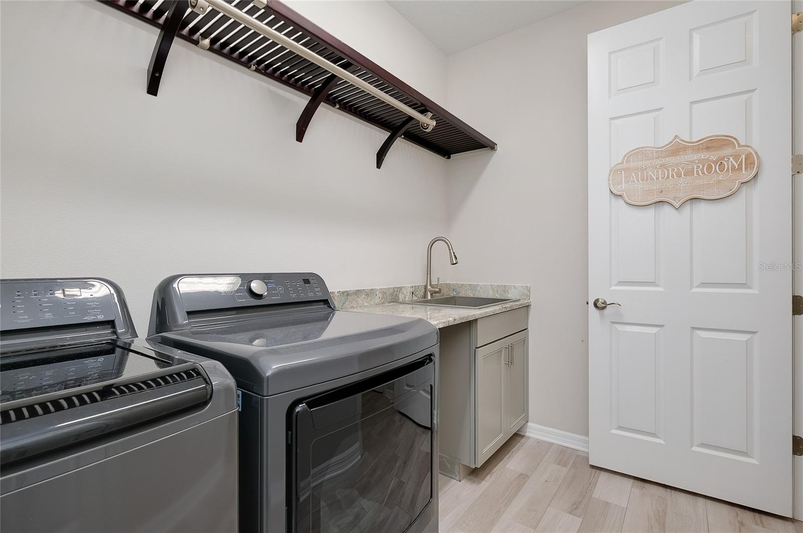 Image 40 of 64 For 11472 Montserrat Drive