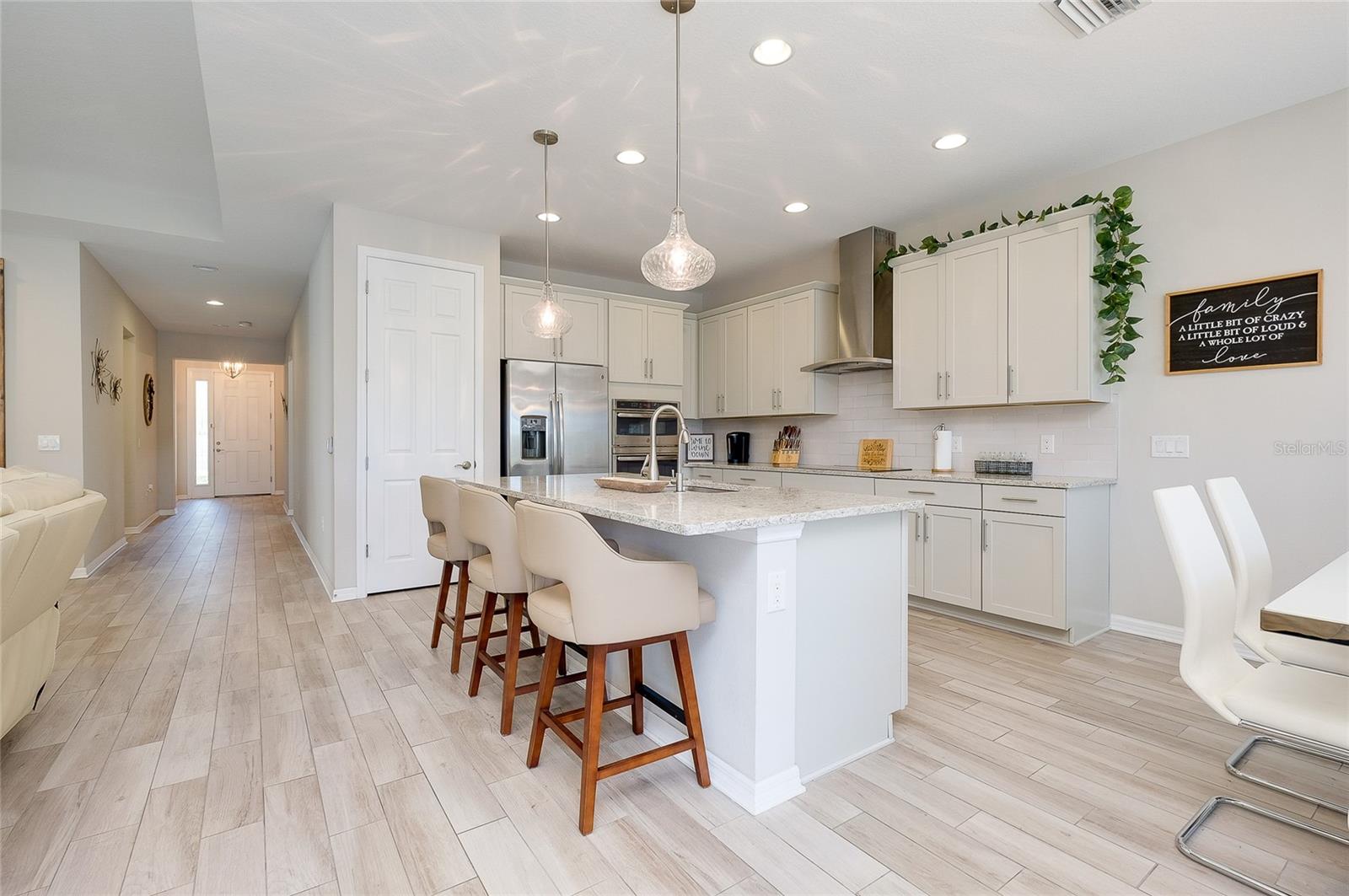 Image 6 of 64 For 11472 Montserrat Drive