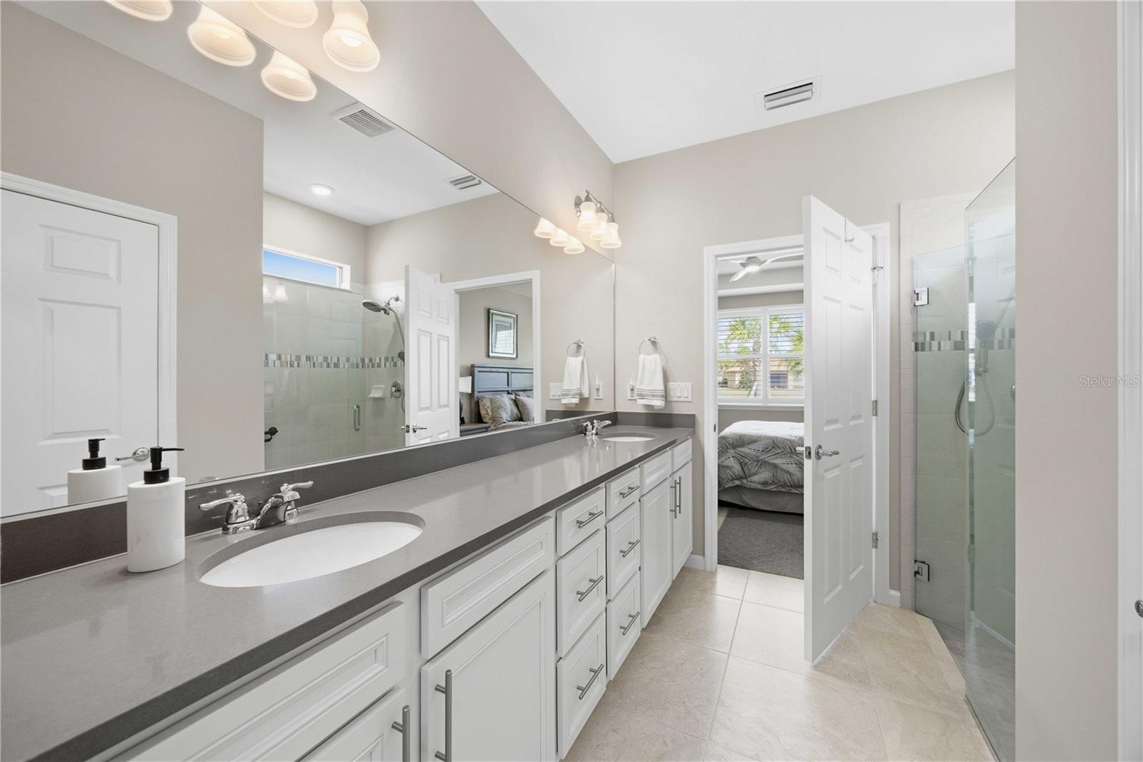 Image 37 of 70 For 1470 Hyssop Loop