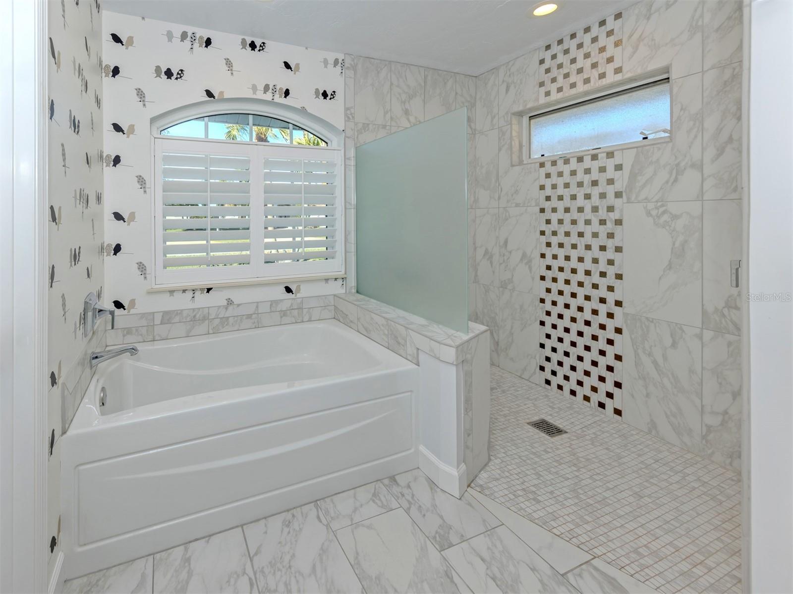 Image 25 of 91 For 534 Westmount Lane