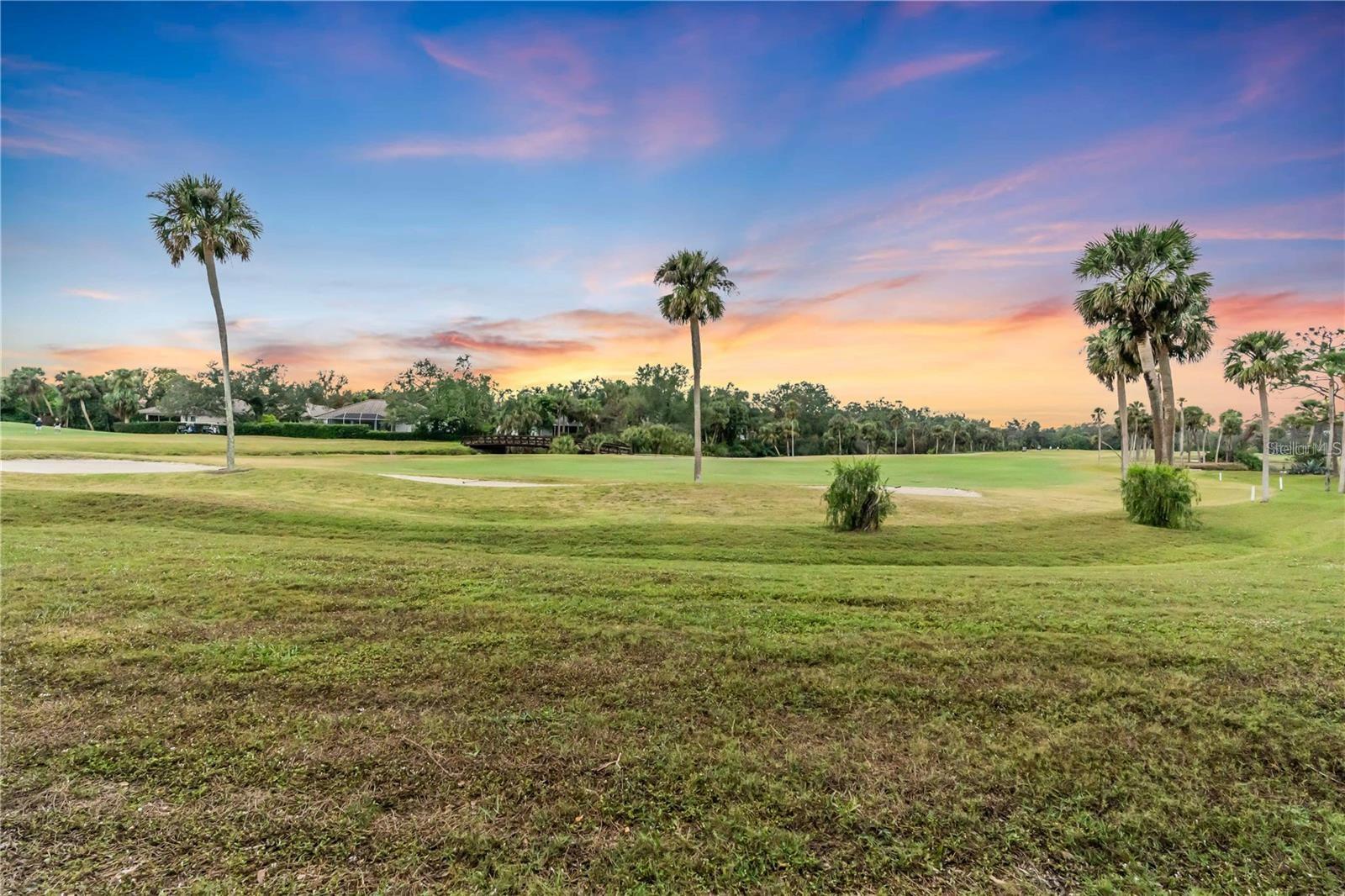 Image 21 of 42 For 927 Capri Isles Boulevard 7