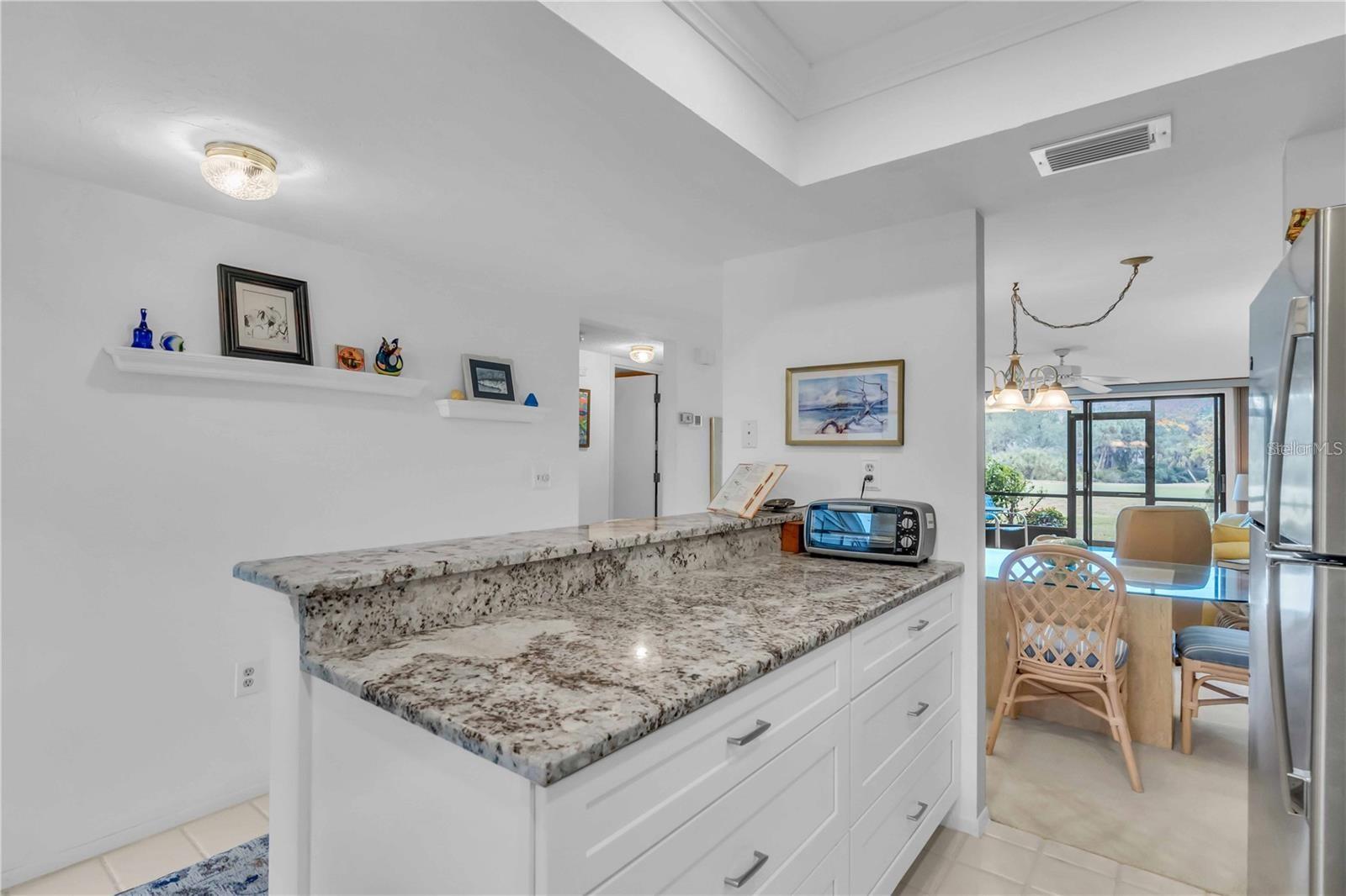 Image 4 of 42 For 927 Capri Isles Boulevard 7