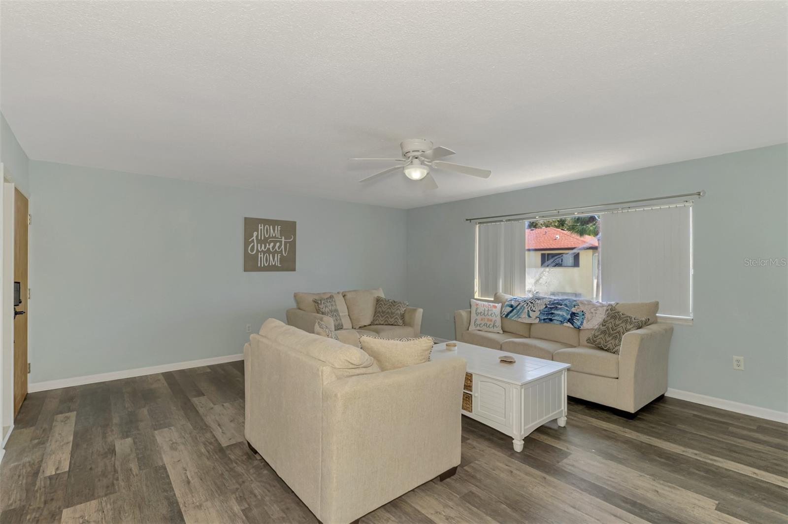 Image 13 of 30 For 320 Base Avenue E 224