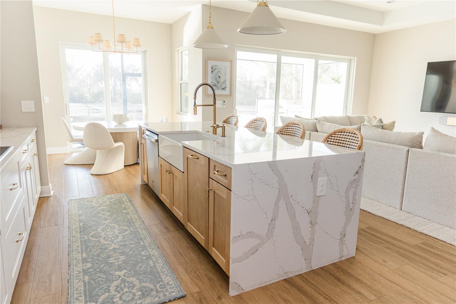 Image 12 of 53 For 1154 Kings Way Drive