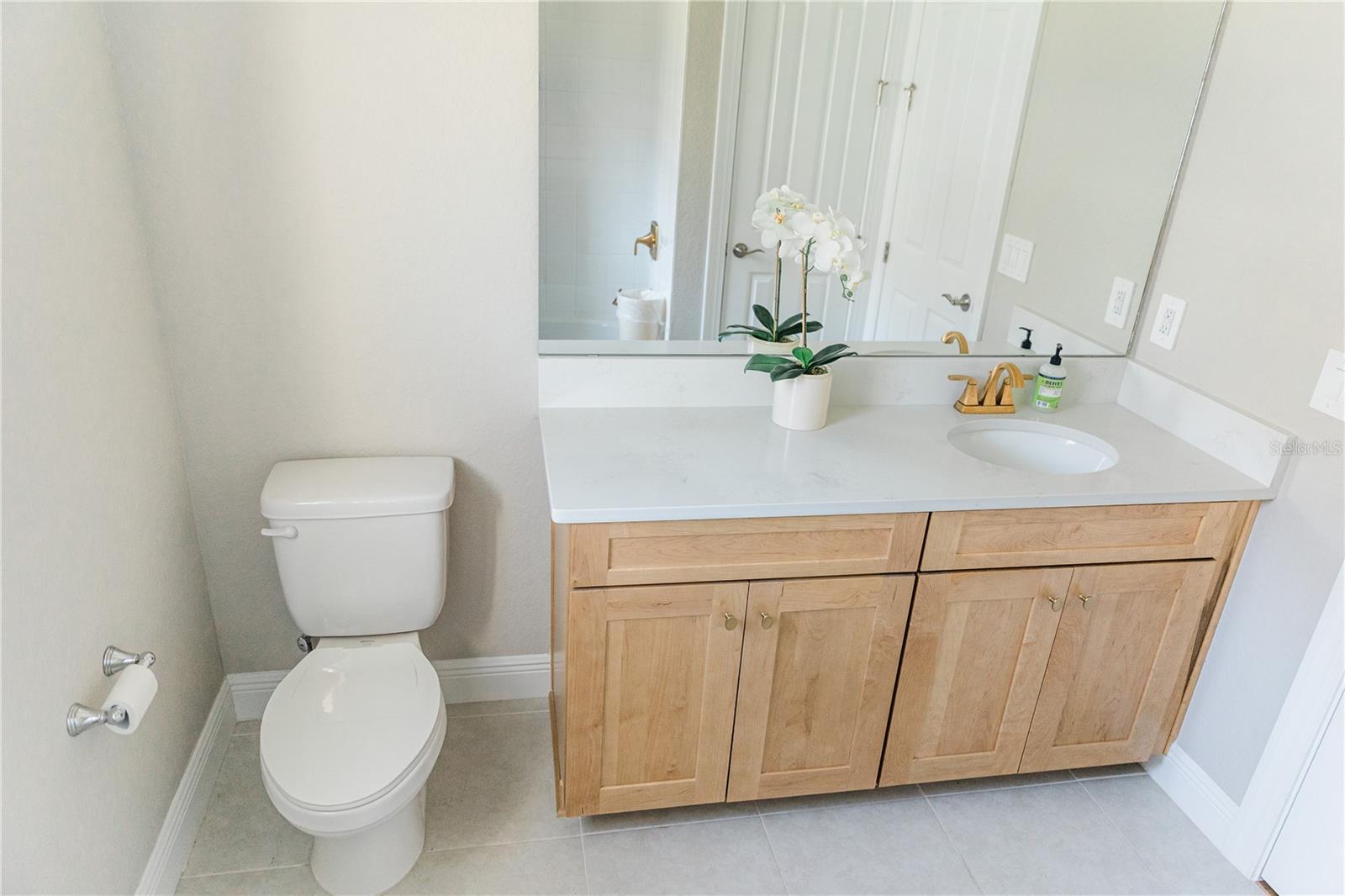 Image 27 of 53 For 1154 Kings Way Drive