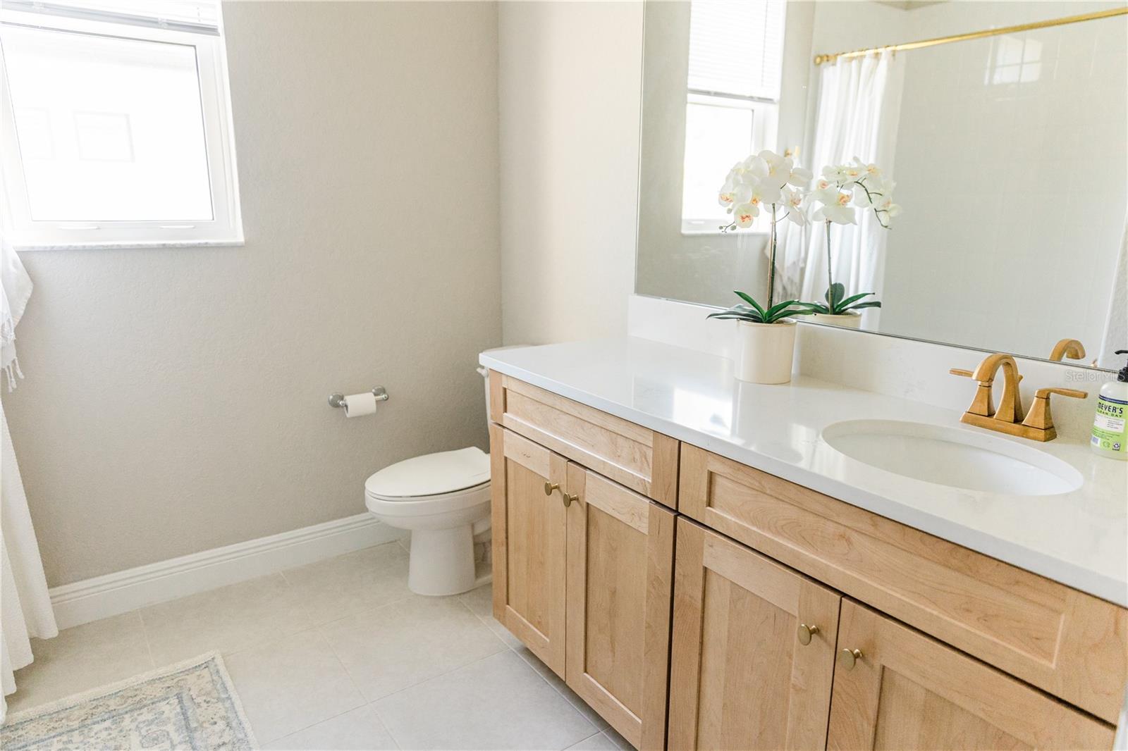 Image 28 of 53 For 1154 Kings Way Drive