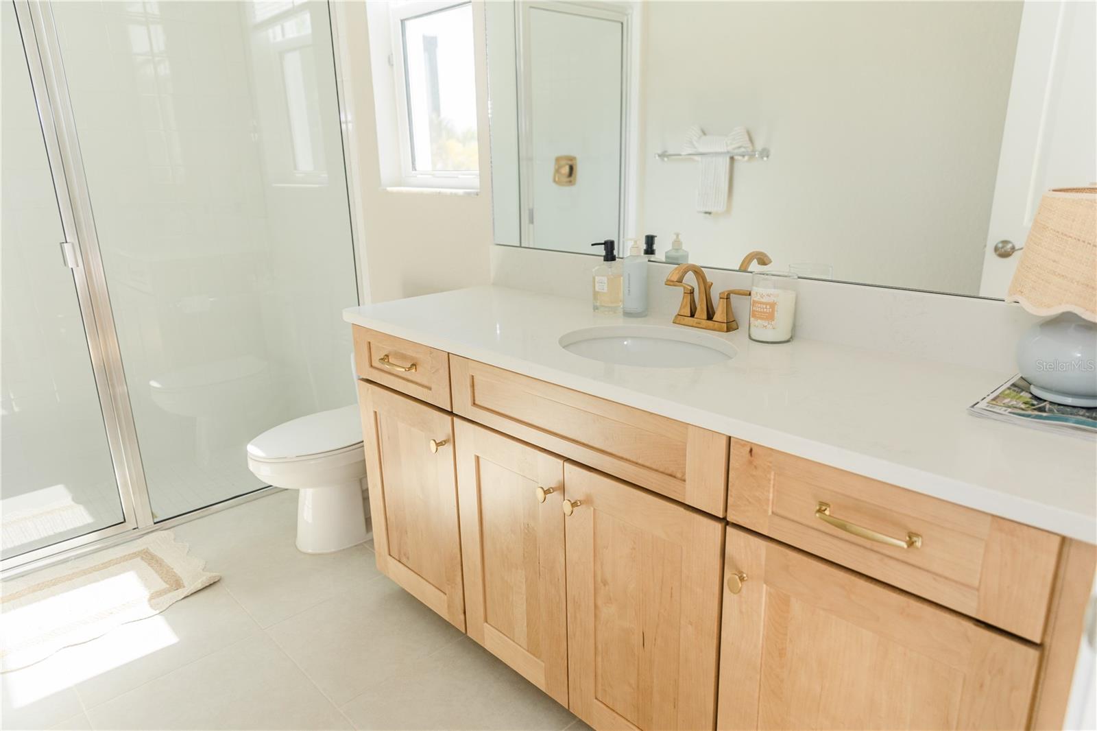 Image 37 of 53 For 1154 Kings Way Drive