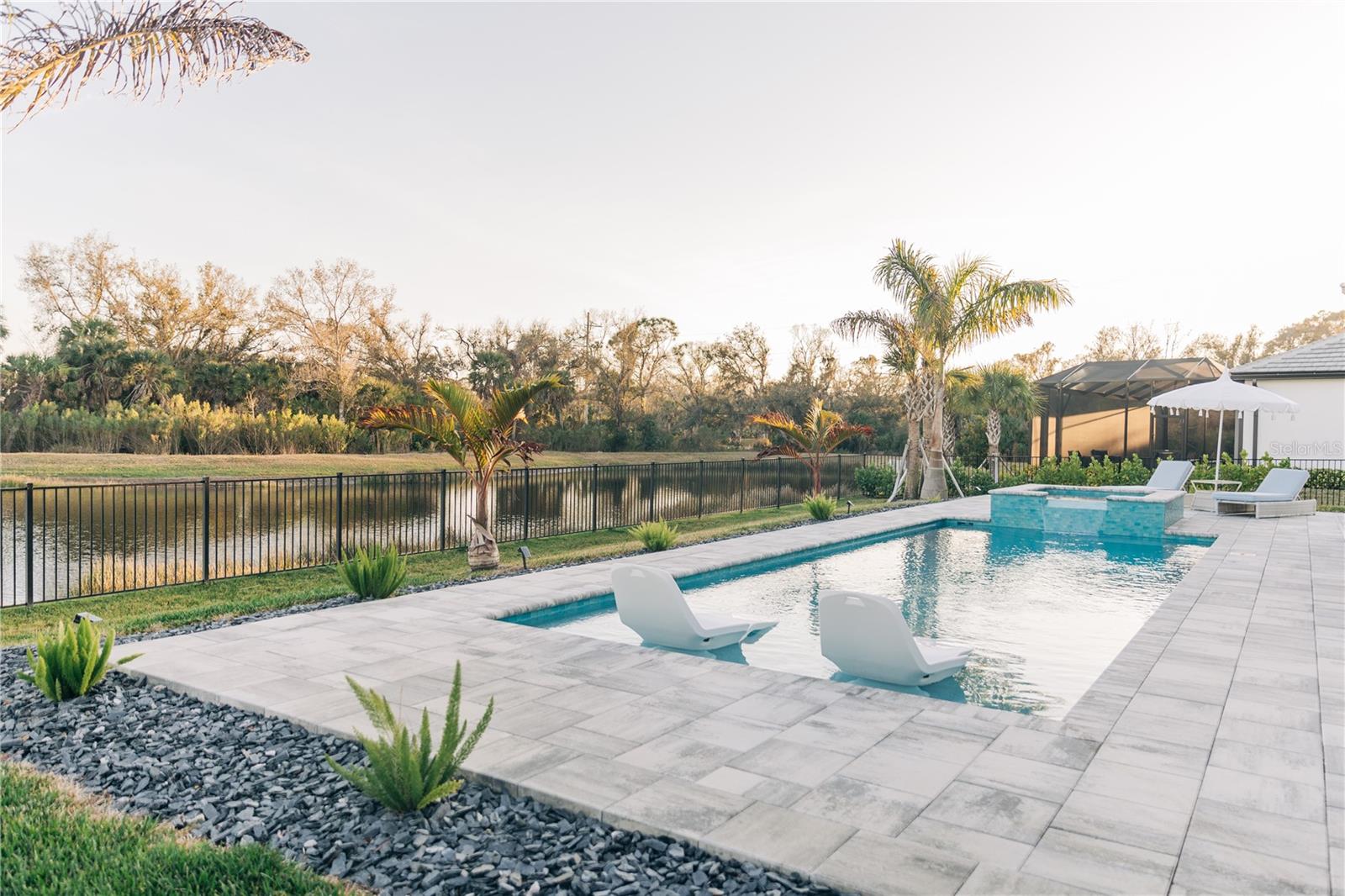 Image 47 of 53 For 1154 Kings Way Drive