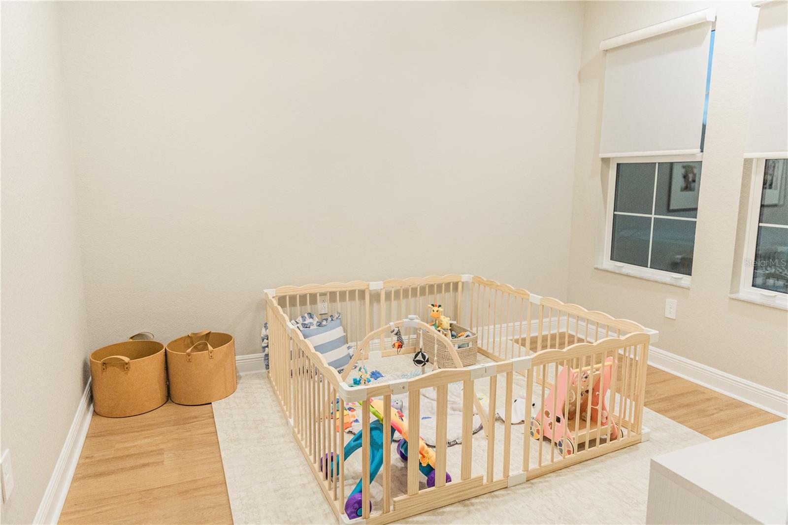 Image 8 of 53 For 1154 Kings Way Drive