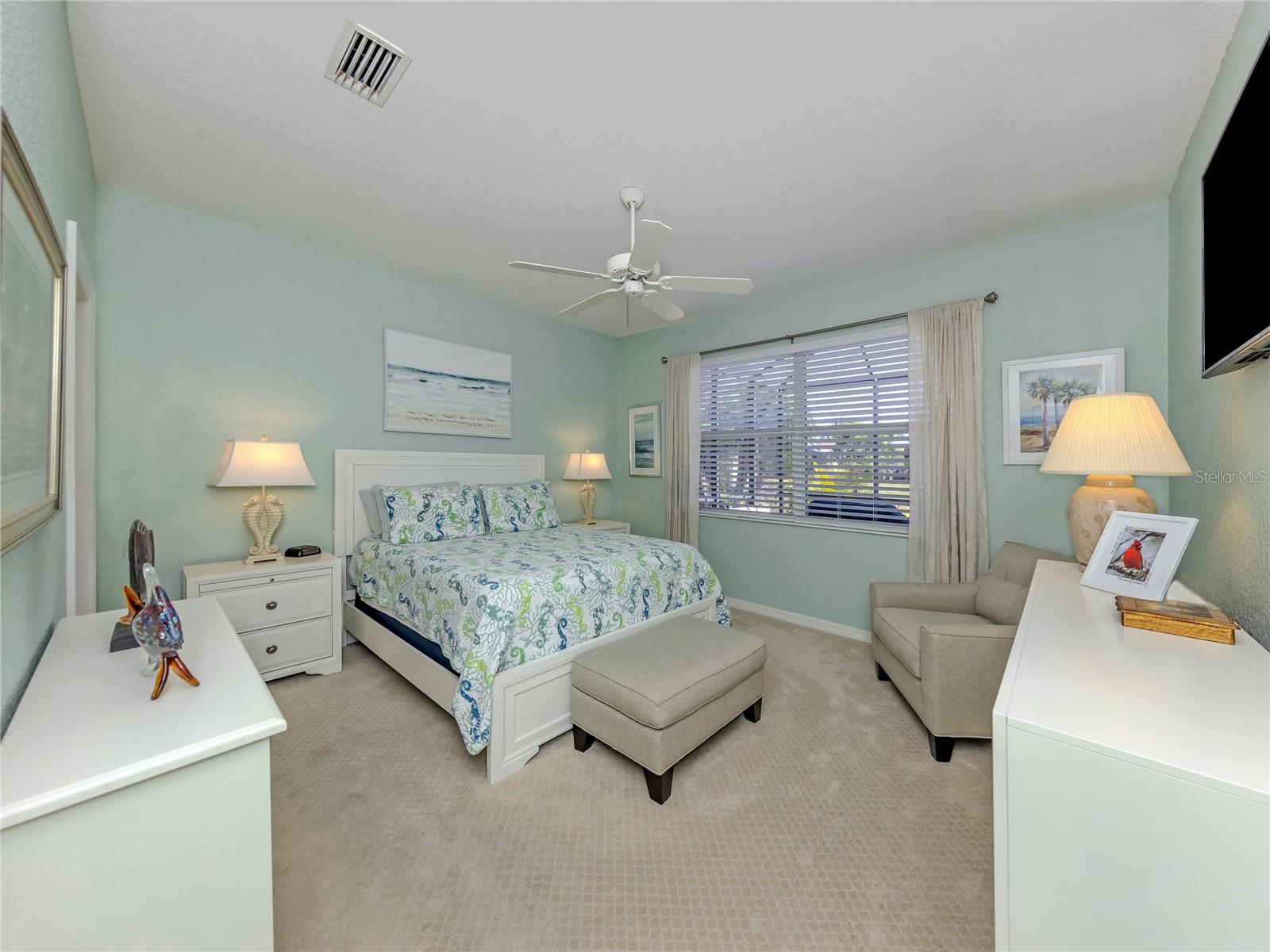 Image 22 of 75 For 254 Mestre Place