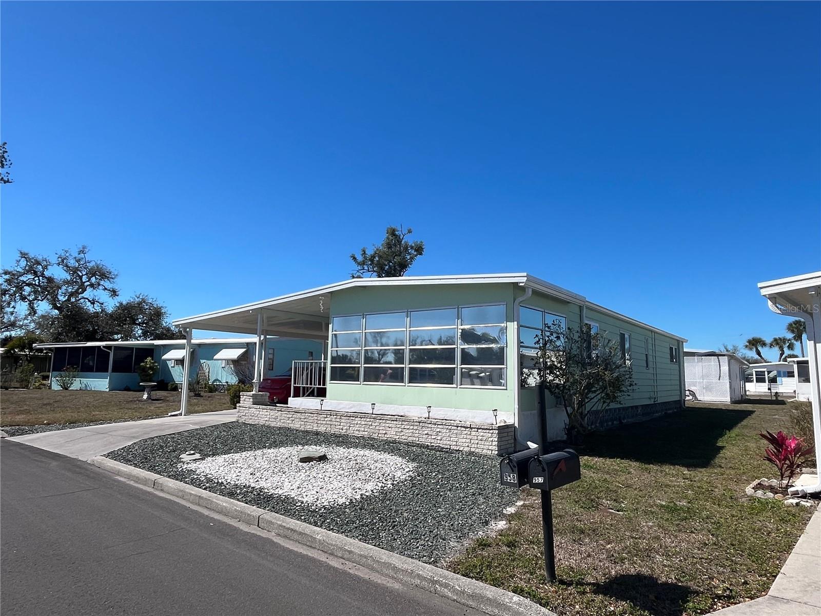 Image 2 of 34 For 958 Cortina Boulevard