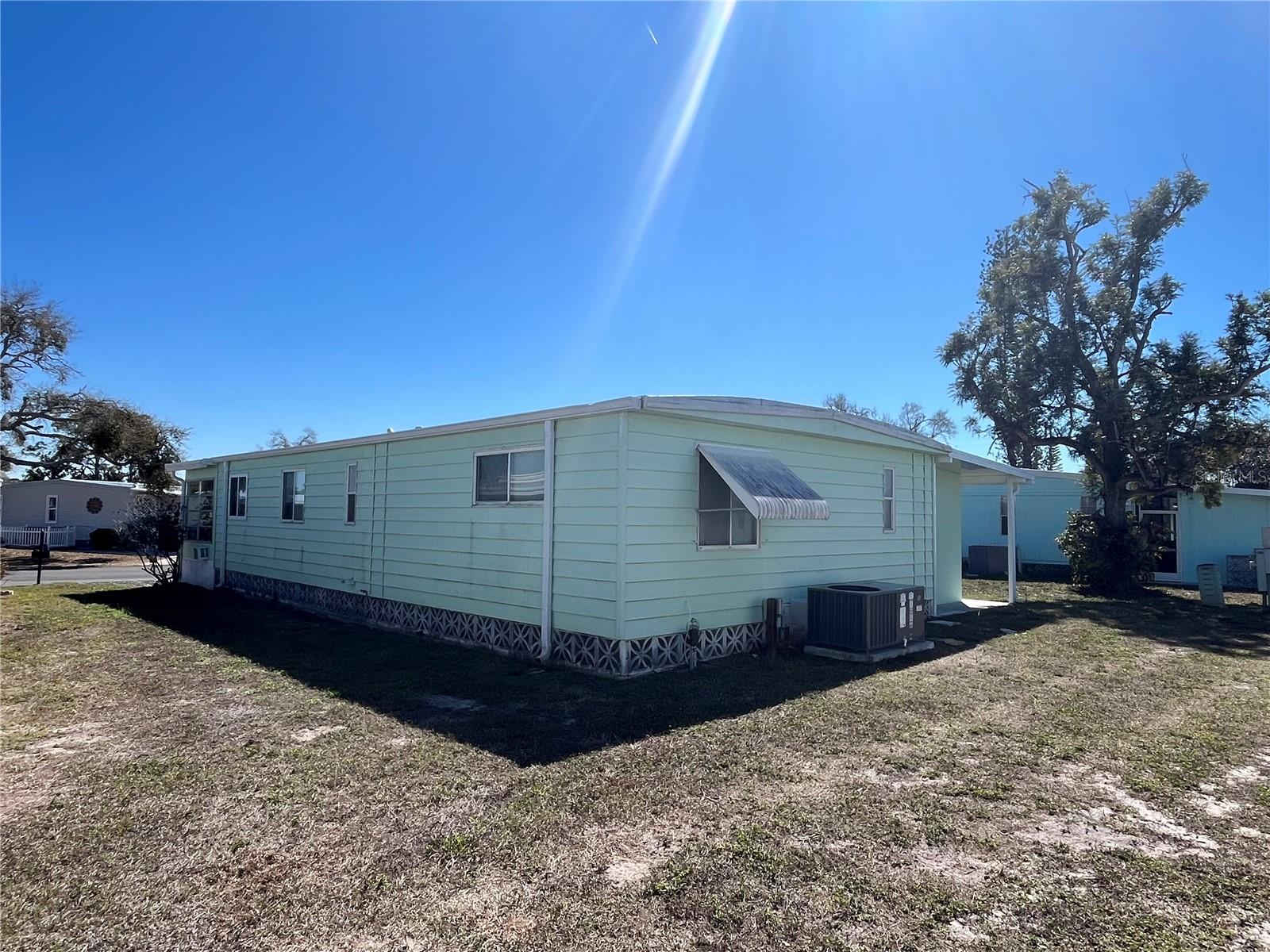 Image 3 of 34 For 958 Cortina Boulevard