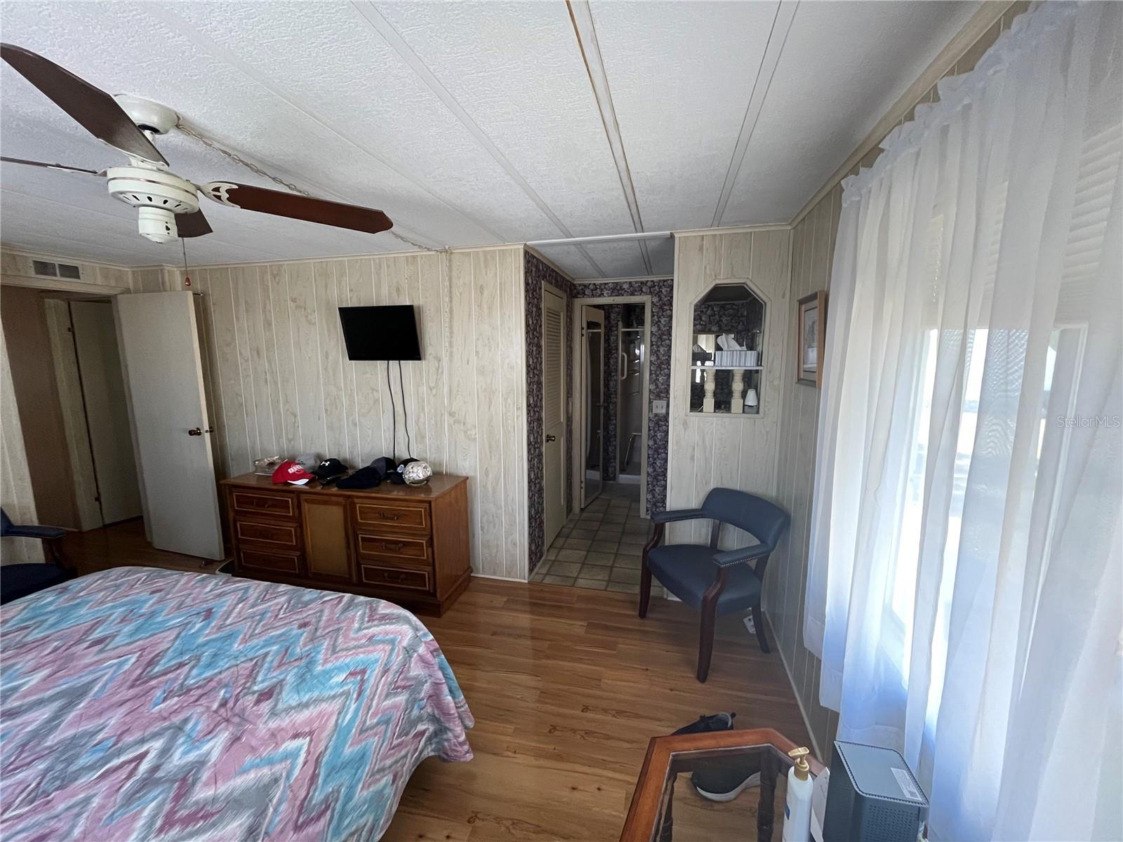 Image 31 of 34 For 958 Cortina Boulevard