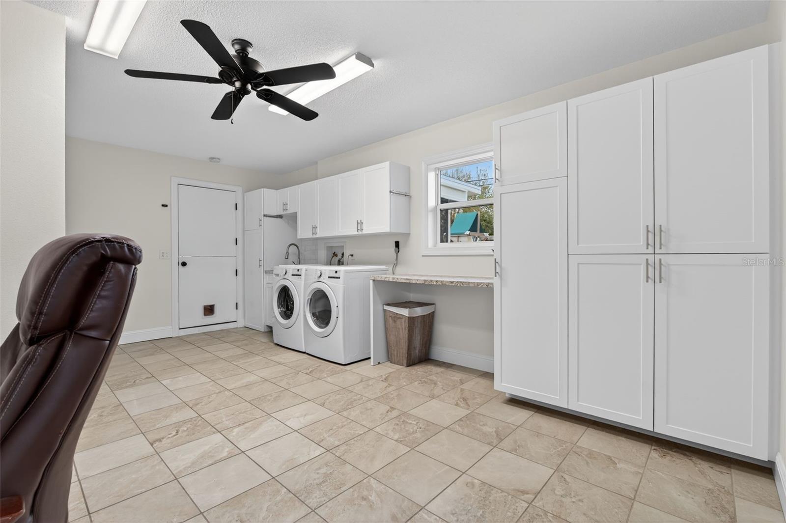 Image 21 of 64 For 1035 Indus Road