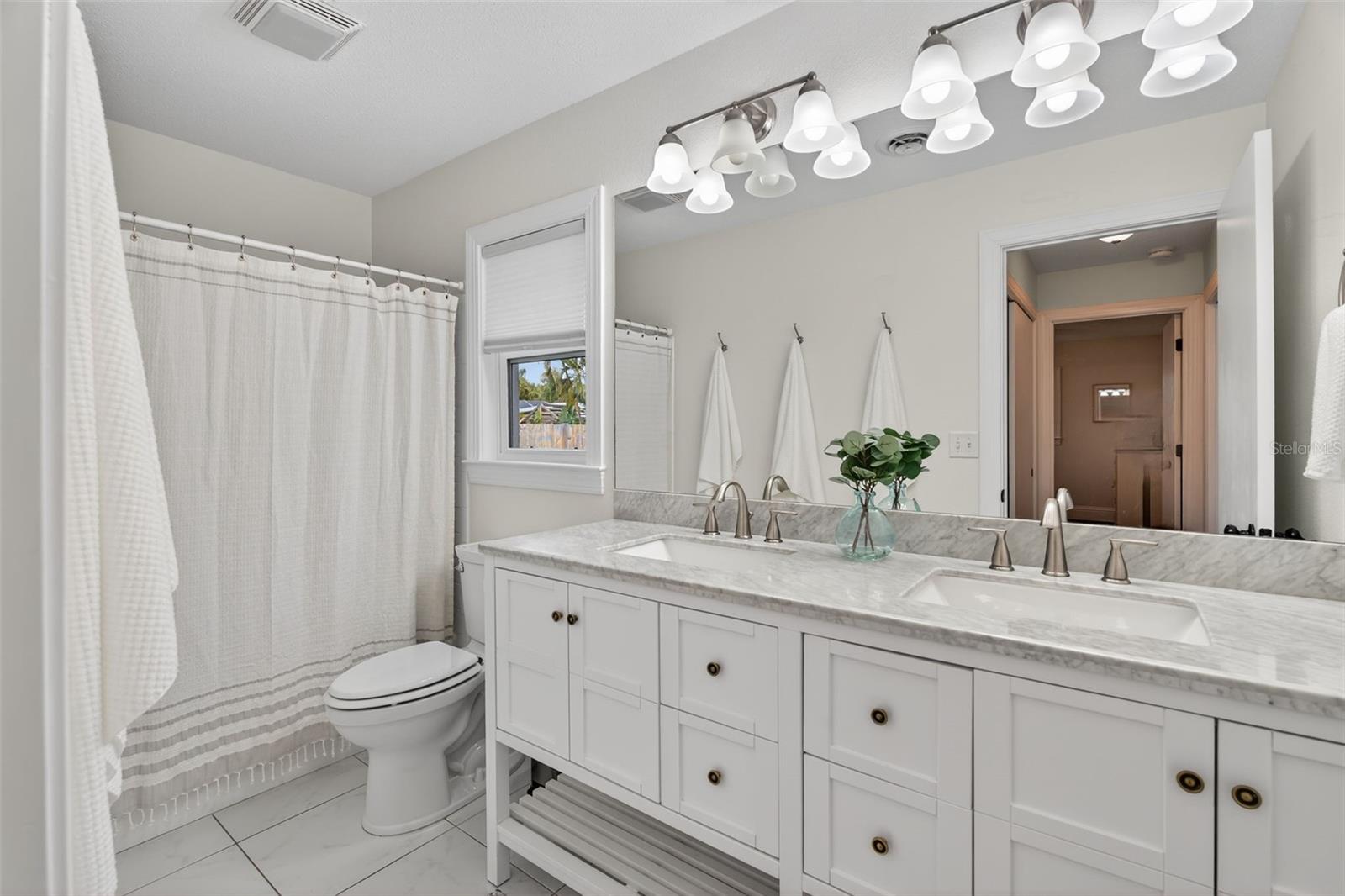 Image 25 of 64 For 1035 Indus Road