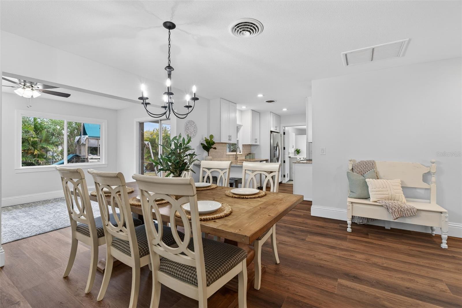 Image 8 of 64 For 1035 Indus Road