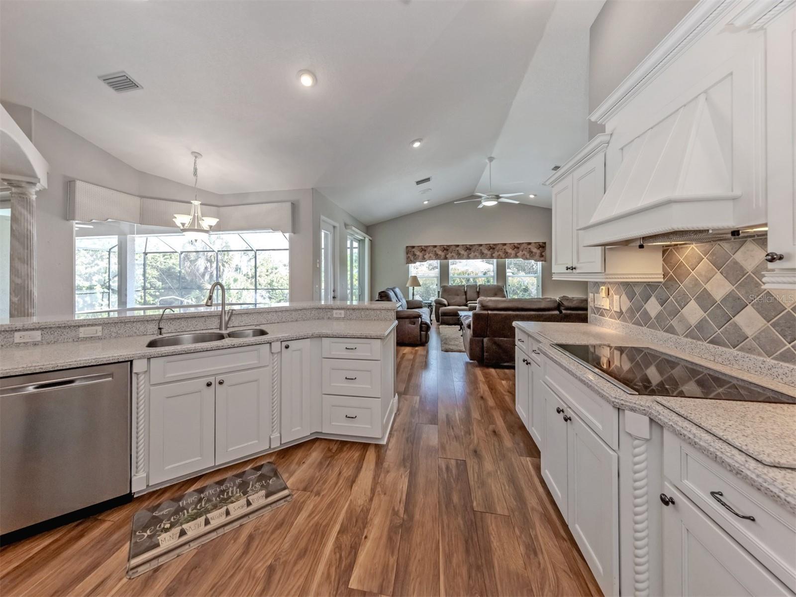 Image 15 of 70 For 1218 Nimbus Drive