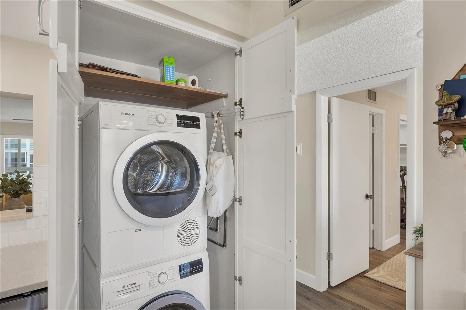 Image 29 of 69 For 210 Santa Maria Street 248