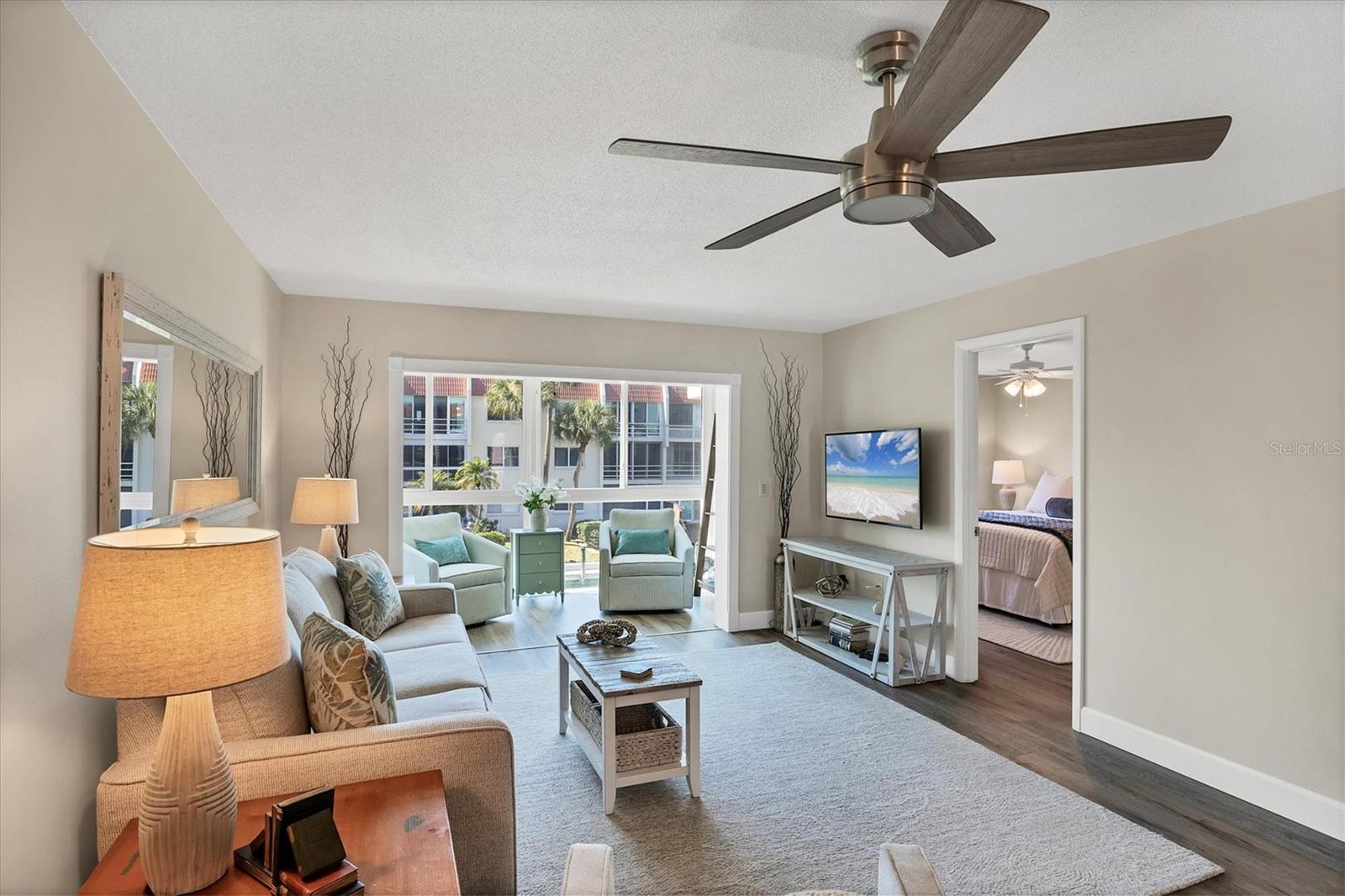 Image 4 of 69 For 210 Santa Maria Street 248