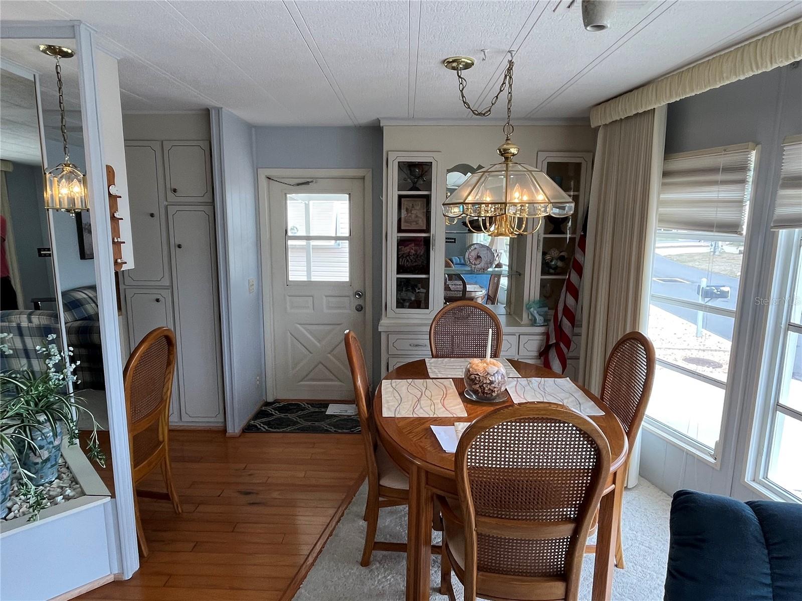 Image 11 of 38 For 873 Baveno Drive