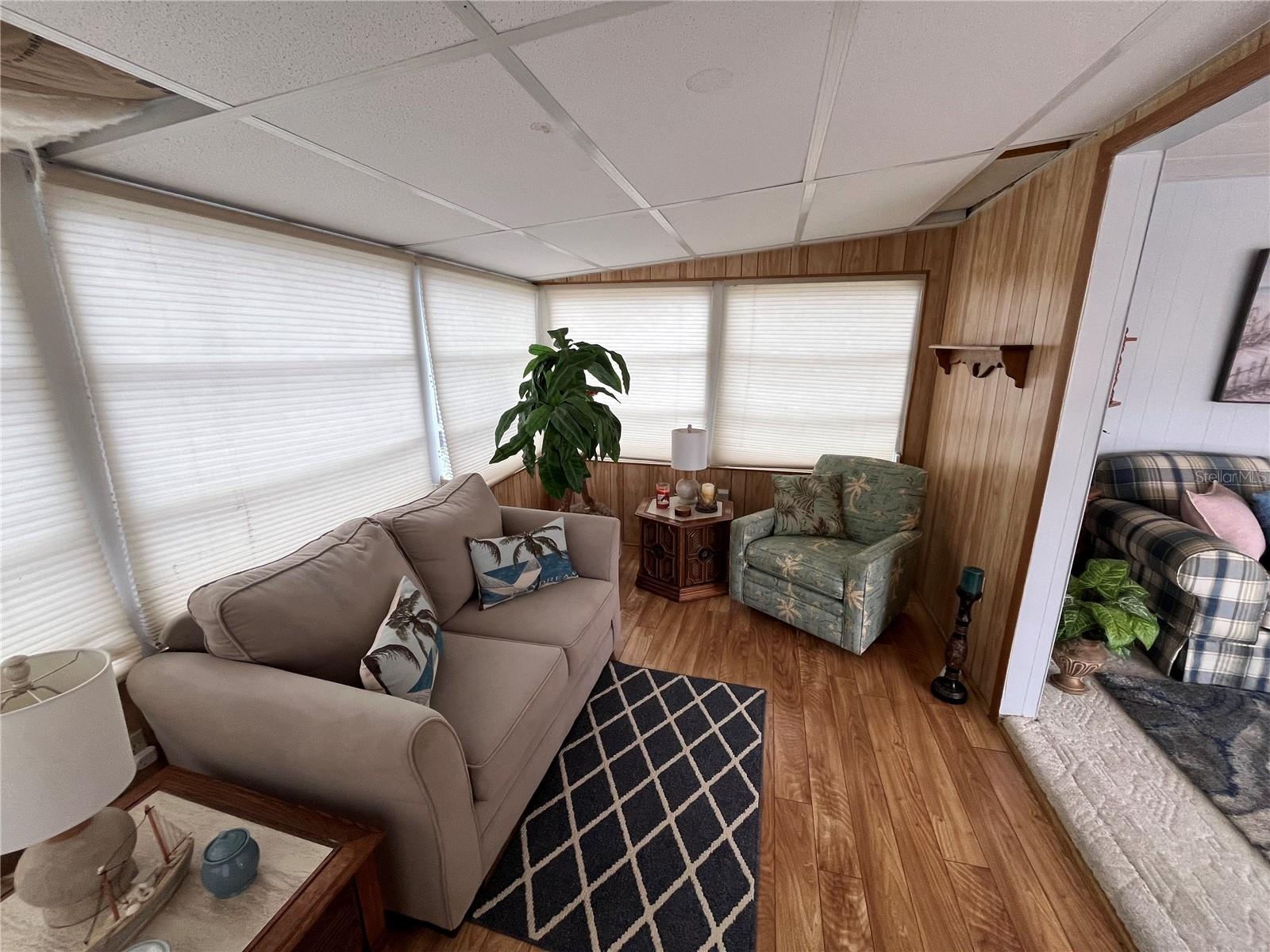 Image 17 of 38 For 873 Baveno Drive