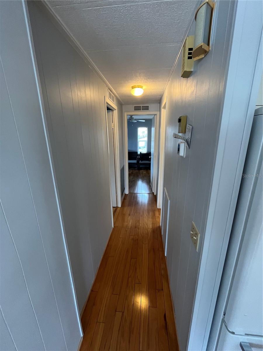 Image 23 of 38 For 873 Baveno Drive