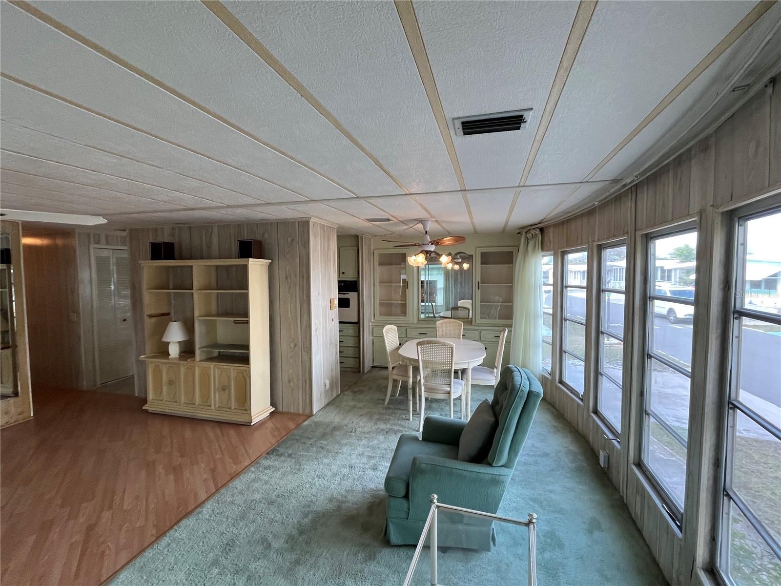 Image 11 of 43 For 807 Jolanda Circle