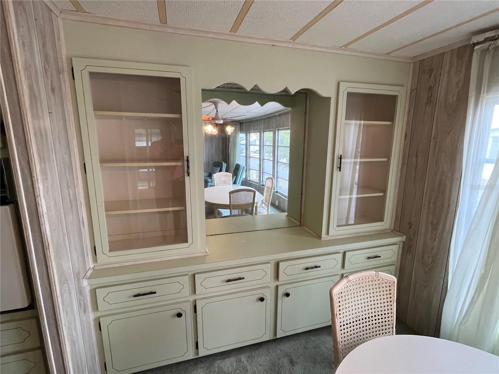 Image 14 of 43 For 807 Jolanda Circle