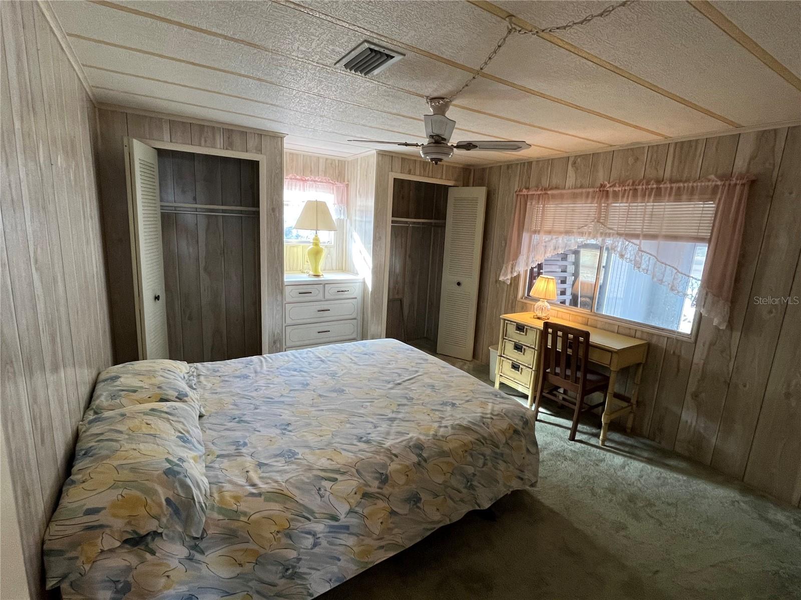 Image 19 of 43 For 807 Jolanda Circle