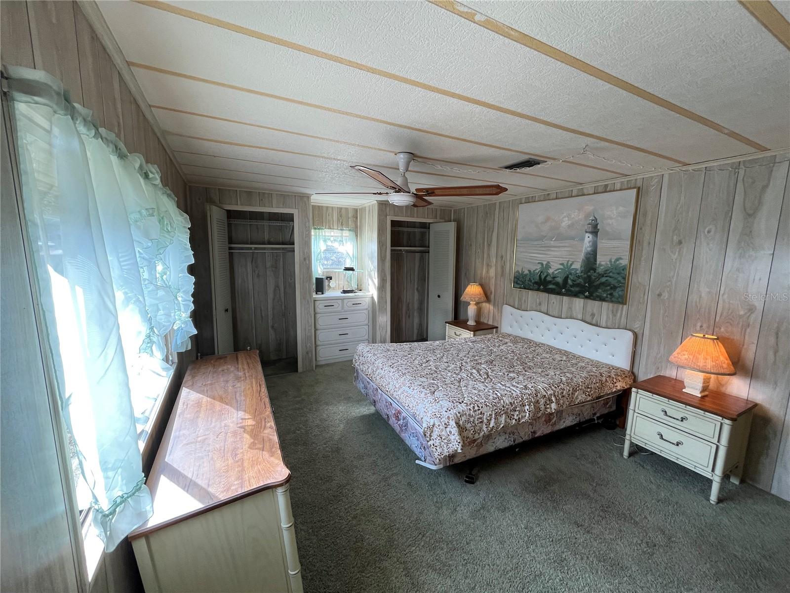 Image 26 of 43 For 807 Jolanda Circle