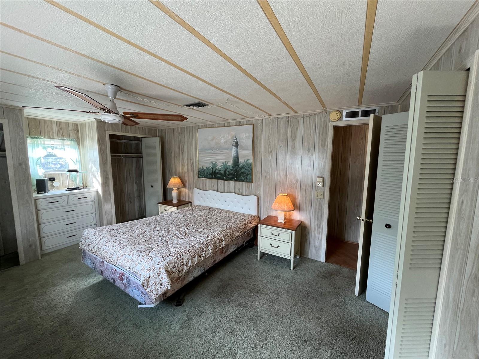 Image 27 of 43 For 807 Jolanda Circle