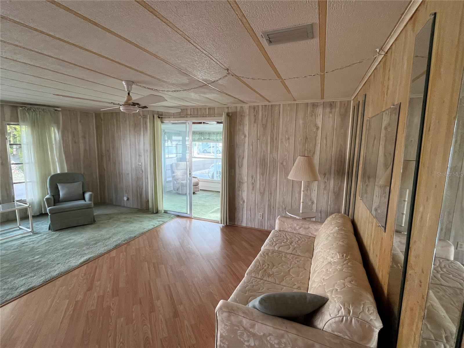 Image 7 of 43 For 807 Jolanda Circle