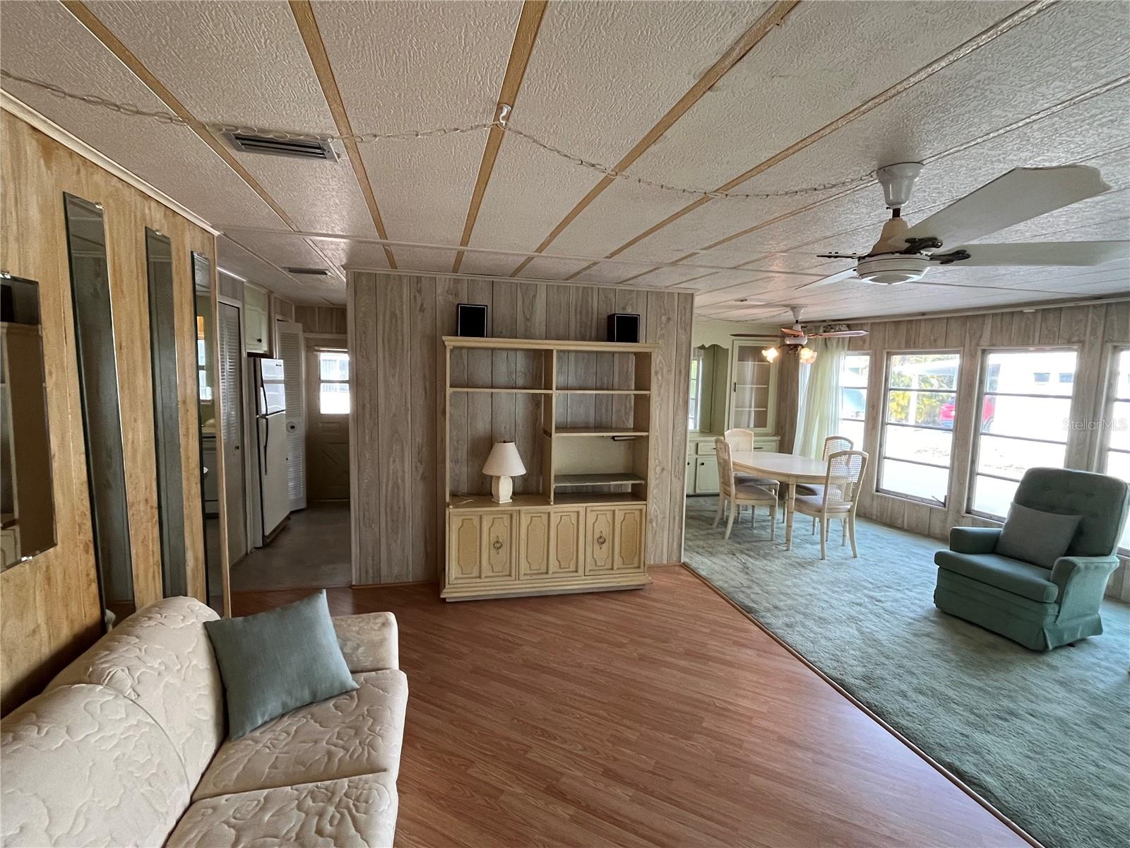 Image 8 of 43 For 807 Jolanda Circle