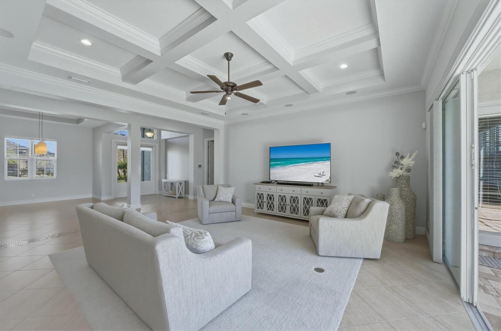 Listing photo id 15 for 20123 Passagio Drive