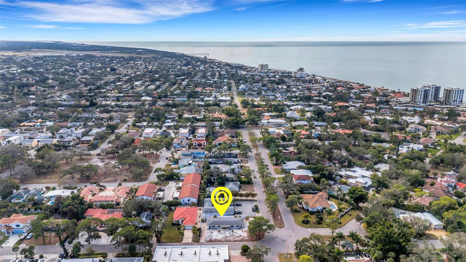 Listing photo id 79 for 531 Granada Avenue