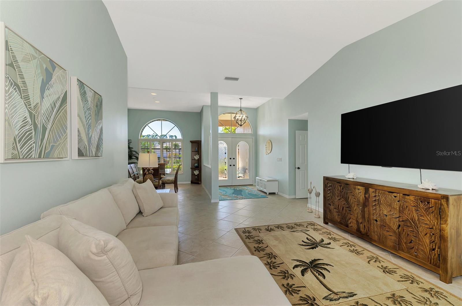 Image 15 of 96 For 1421 Gleneagles Drive