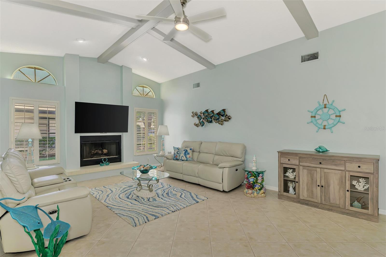 Image 22 of 96 For 1421 Gleneagles Drive