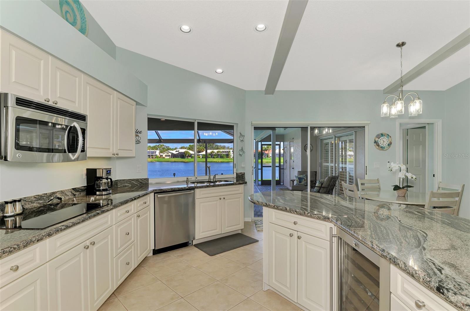 Image 32 of 96 For 1421 Gleneagles Drive