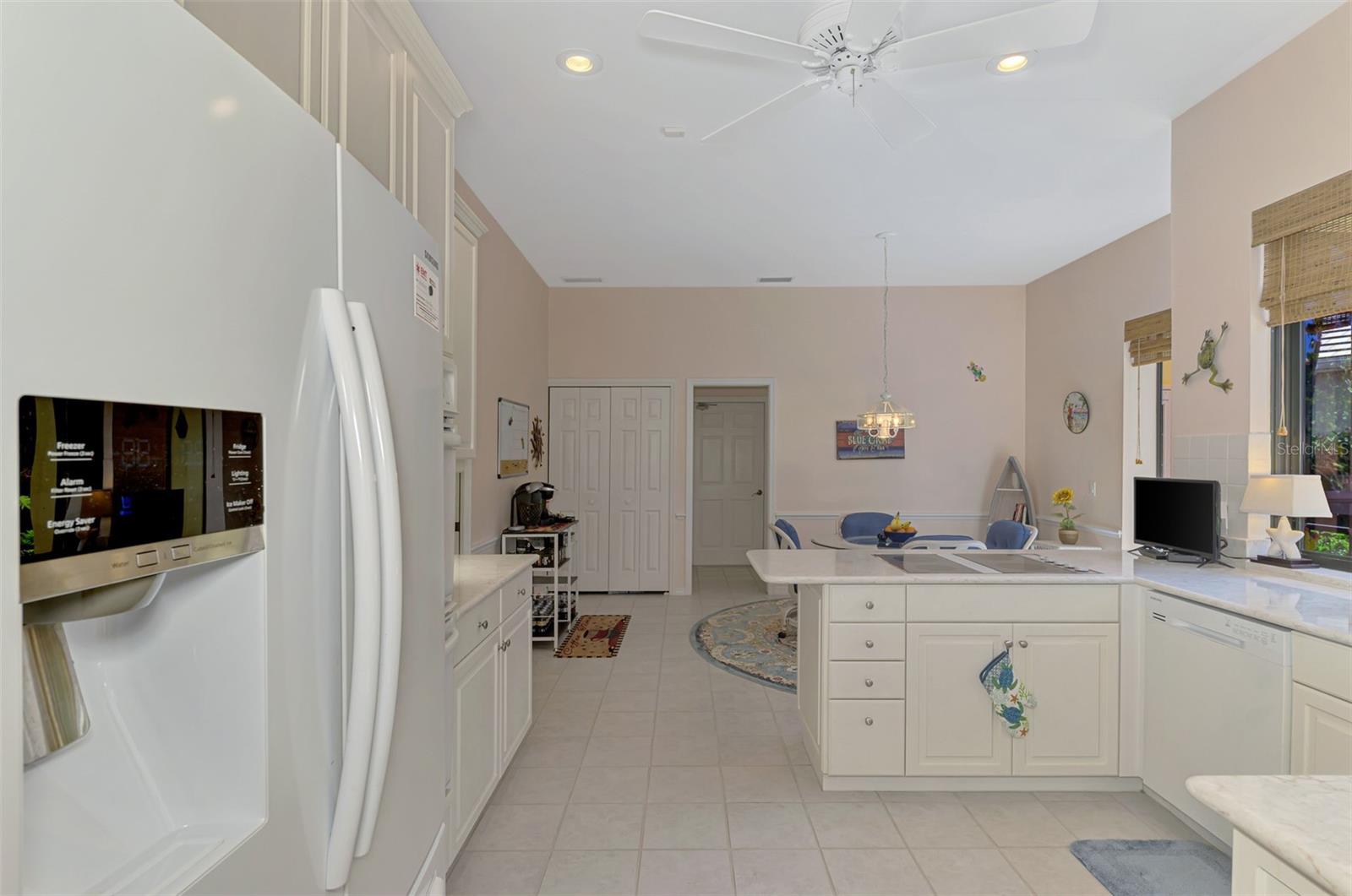 Image 18 of 92 For 9 Saint John Boulevard