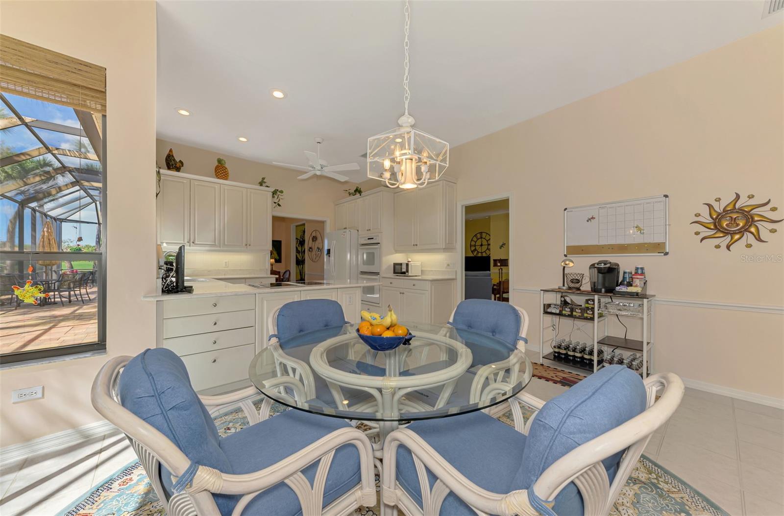 Image 23 of 92 For 9 Saint John Boulevard