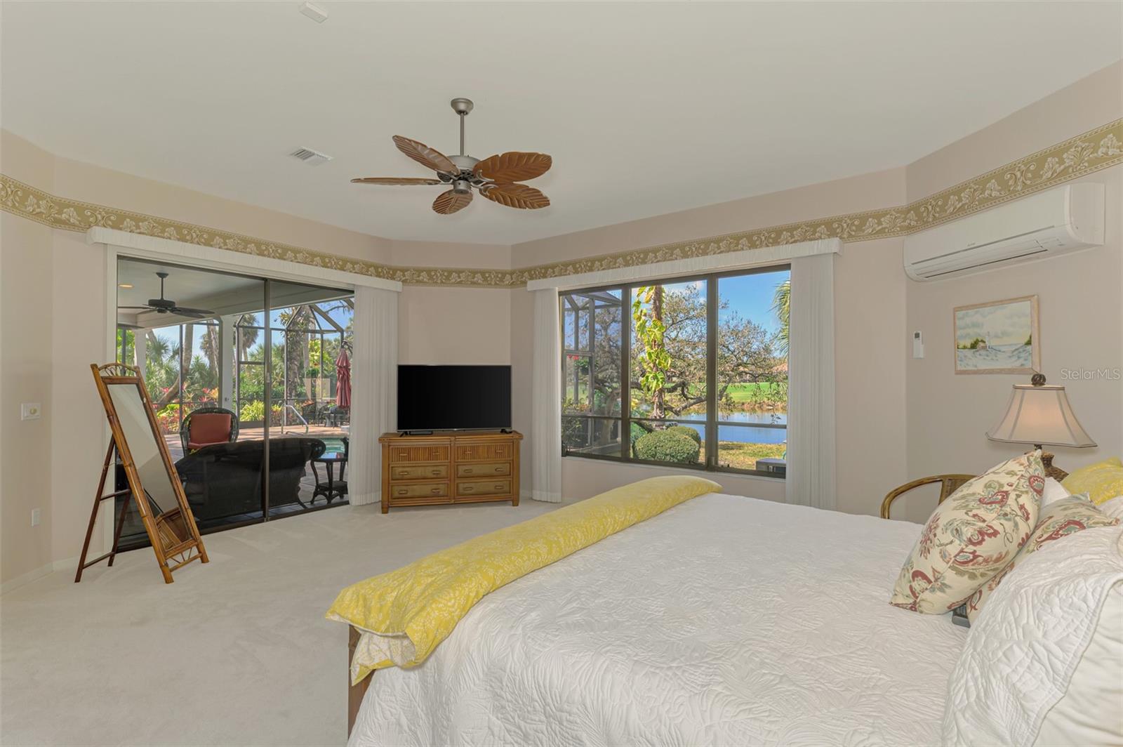 Image 30 of 92 For 9 Saint John Boulevard