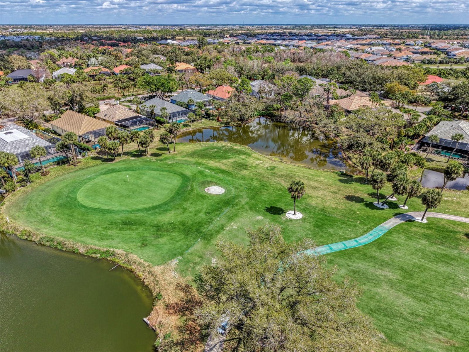 Image 67 of 92 For 9 Saint John Boulevard