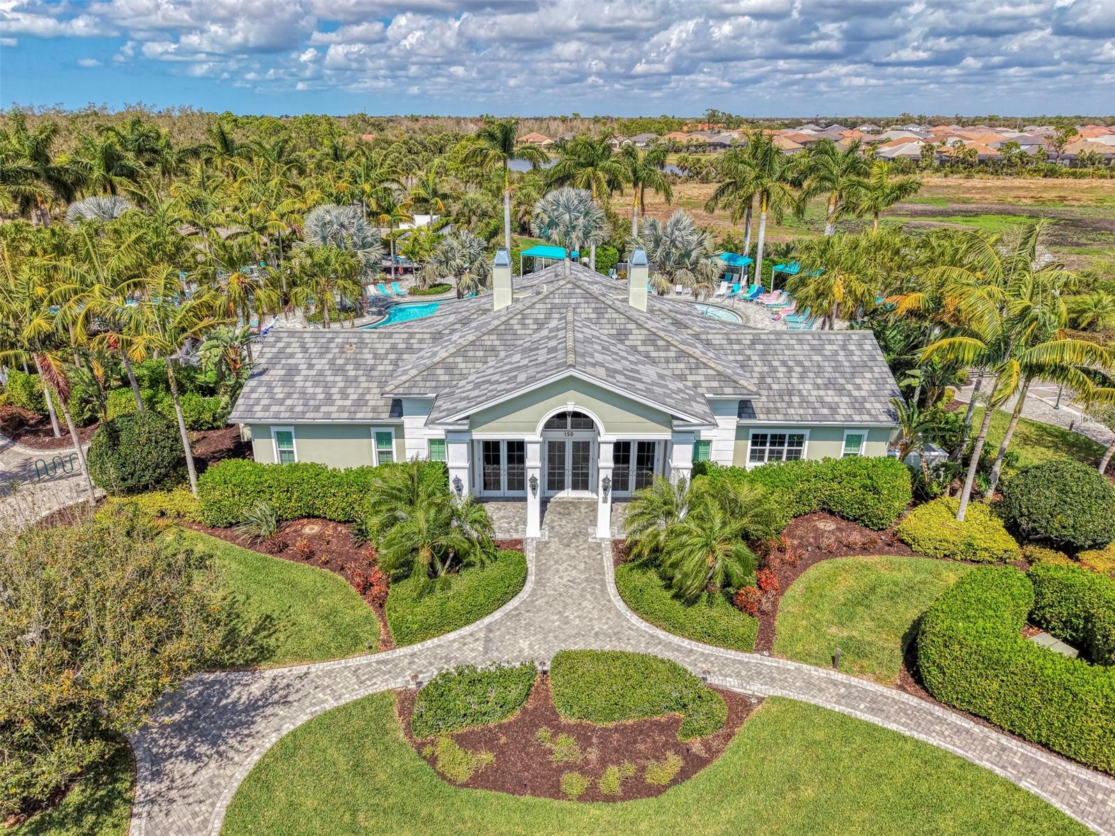 Image 74 of 92 For 9 Saint John Boulevard