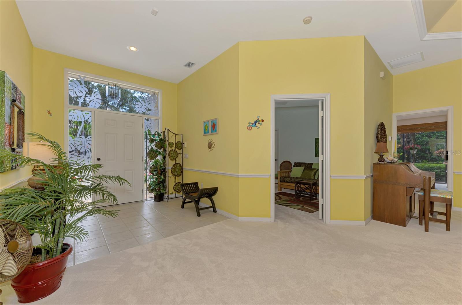 Image 8 of 92 For 9 Saint John Boulevard