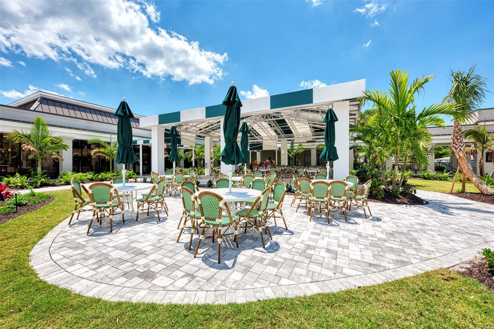 Image 83 of 92 For 9 Saint John Boulevard