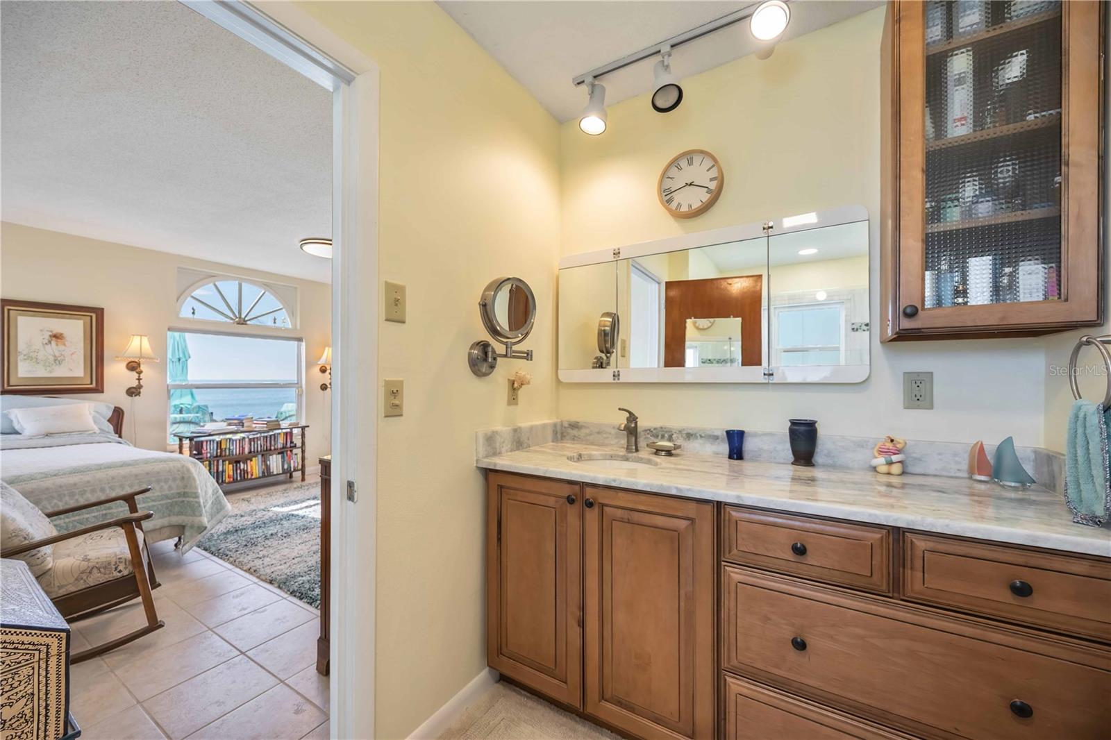 Image 13 of 56 For 7430 Manasota Key Road