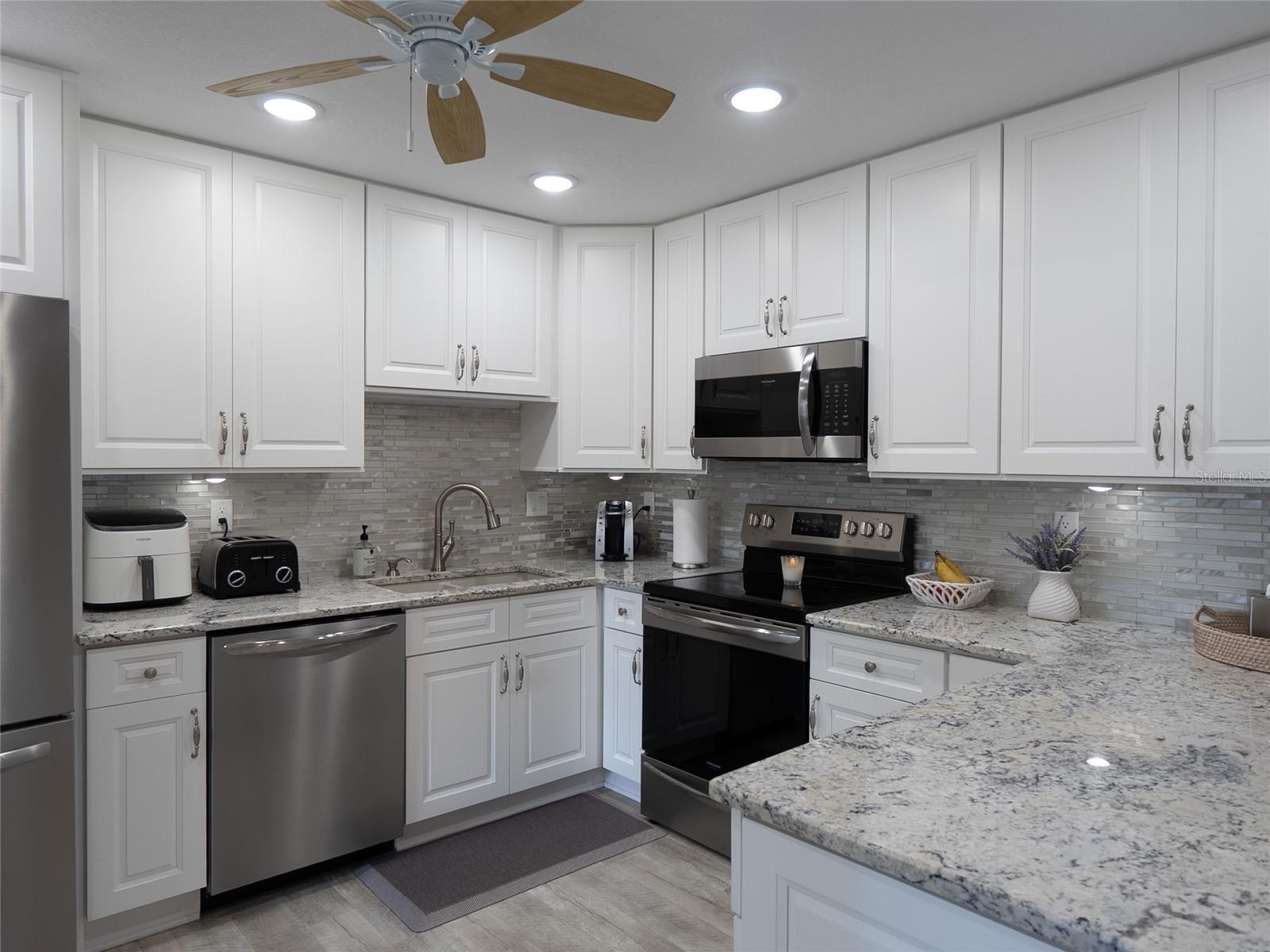 Image 5 of 34 For 5400 34th Street W 1b