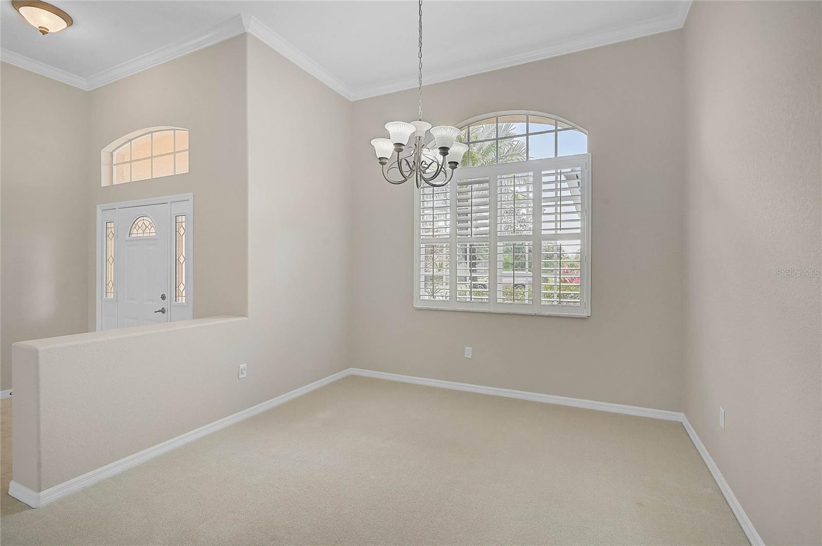 Image 7 of 51 For 4356 Corso Venetia Boulevard