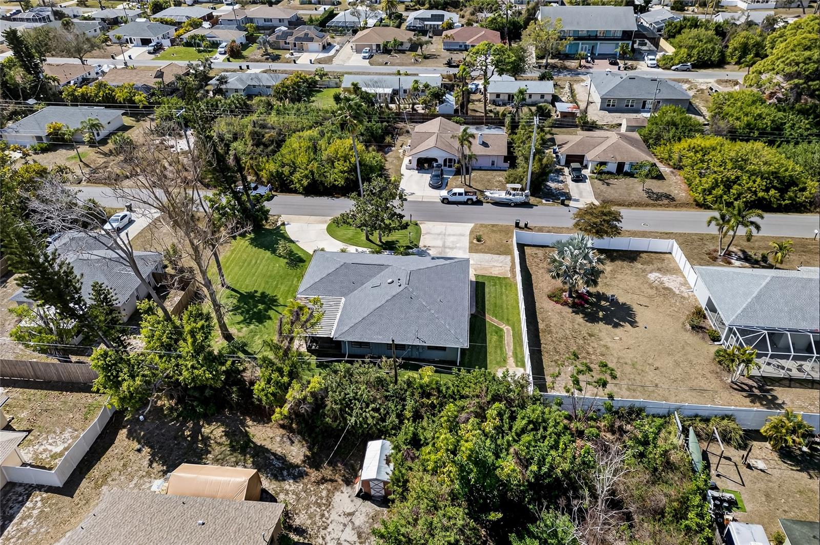 Image 12 of 74 For 5841 Osprey Road